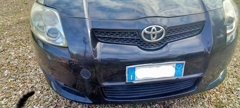 Second-hand Toyota Auris Sol 90 CP (66 kW) 2009 Negru Berlinǎ
