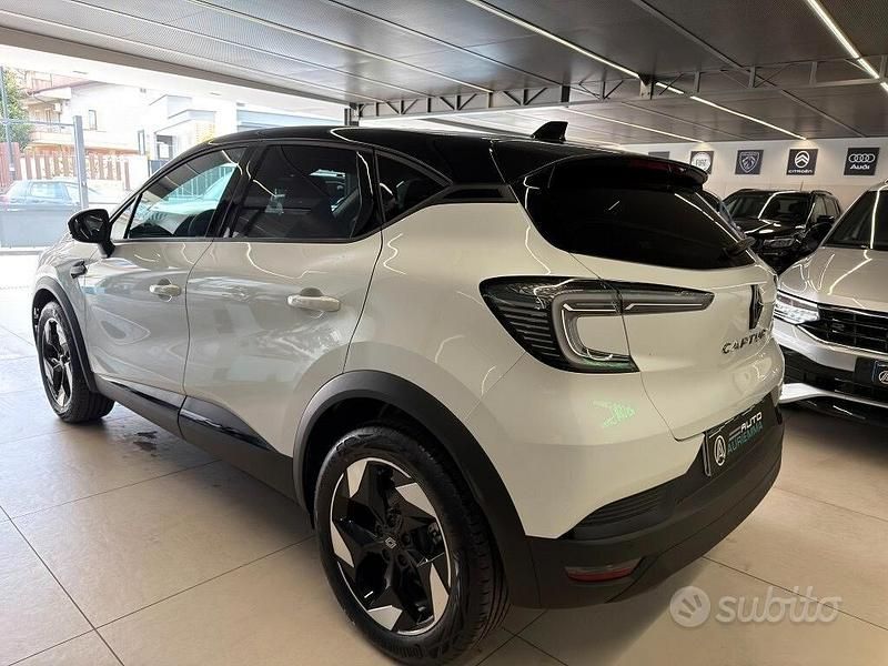 Nuova Renault Captur Techno 100 CV (73 kW) 2025 Bianco SUV
