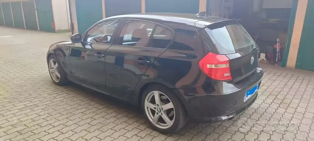 Brugt BMW 116 116 HK (85 kW) 2010 Sort Hatchback