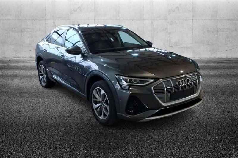 Grigio Usata 2023 Audi e-tron S-Line SUV | 44.950 € (Ottimo prezzo) - Immagine 1/4