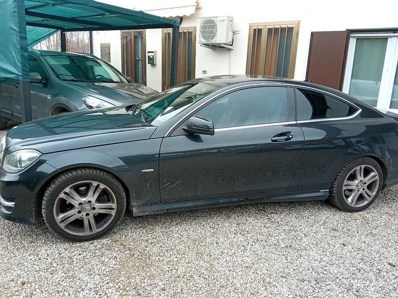Usata Mercedes C220 AMG 2011 Grigio Coupé