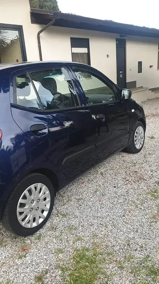 Usata Hyundai i10 66 CV (48 kW) 2009 Bluazzurro Utilitaria