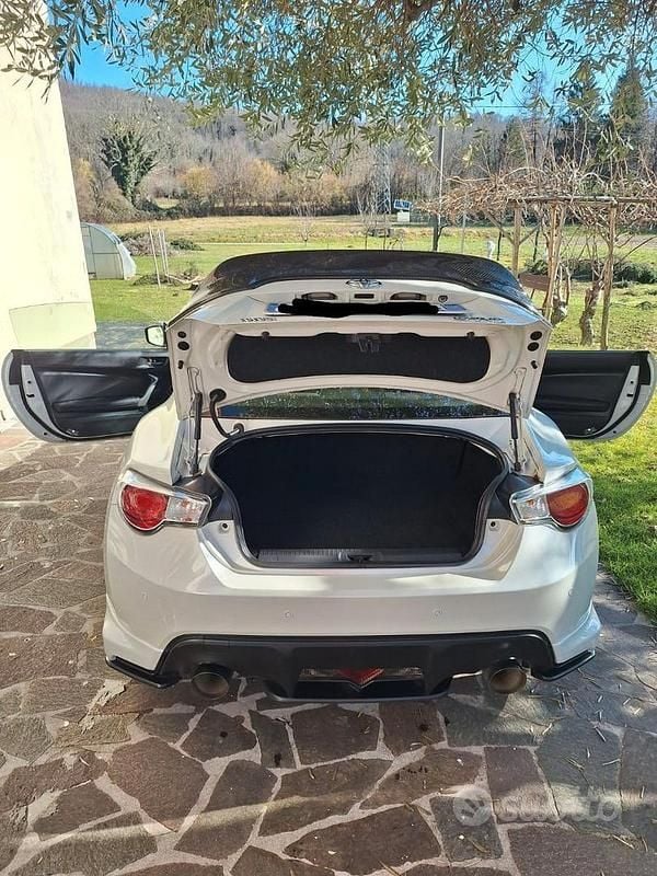 Usata Toyota GT86 GT 2012 Bianco Coupé