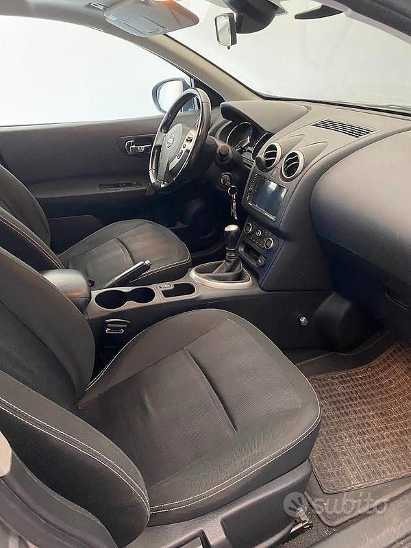 Usata Nissan Qashqai N-TEC 2012 Grigio SUV