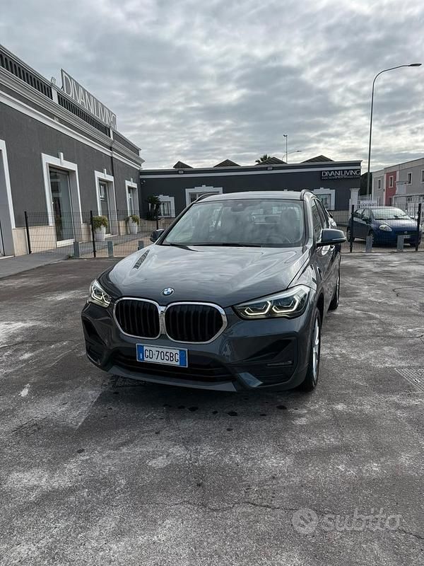 Usata BMW X1 150 CV (110 kW) 2020 Grigio SUV