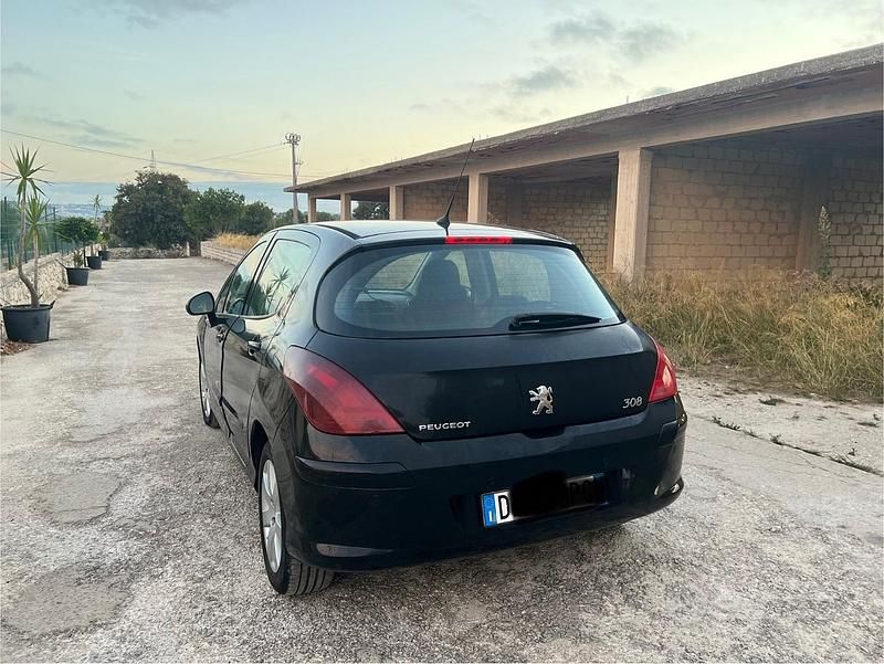 Usata Peugeot 308 90 CV (66 kW) 2009 Nero Berlina