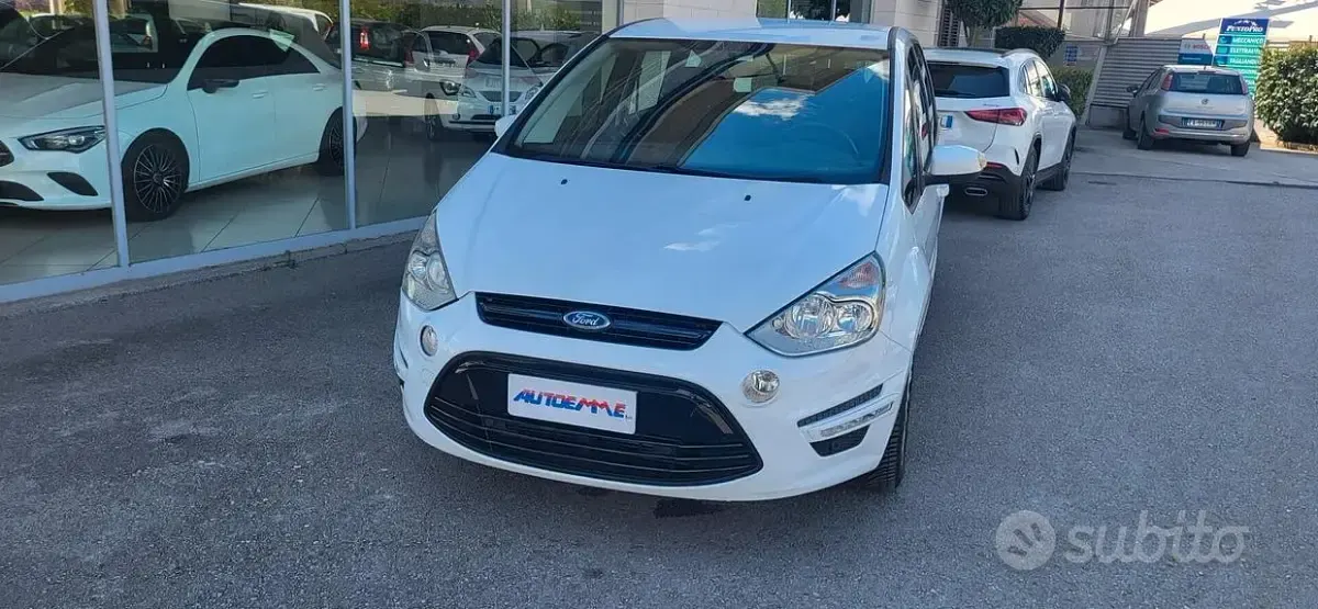 Usata Ford S-MAX Titanium 163 CV (119 kW) 2014 Bianco Monovolume