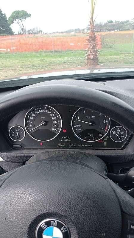 Usata BMW 318 90 CV (66 kW) 2016 Grigio Station wagon