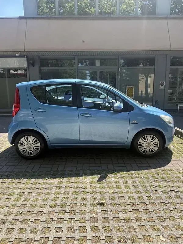 Usata Opel Agila Club 80 CV (58 kW) 2009 Utilitaria