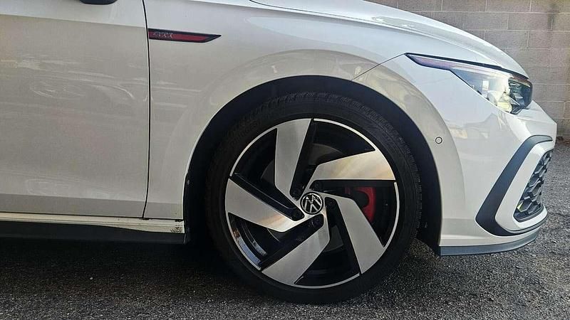 Usata VW Golf VIII GTI 245 CV (180 kW) 2020 Bianco Berlina