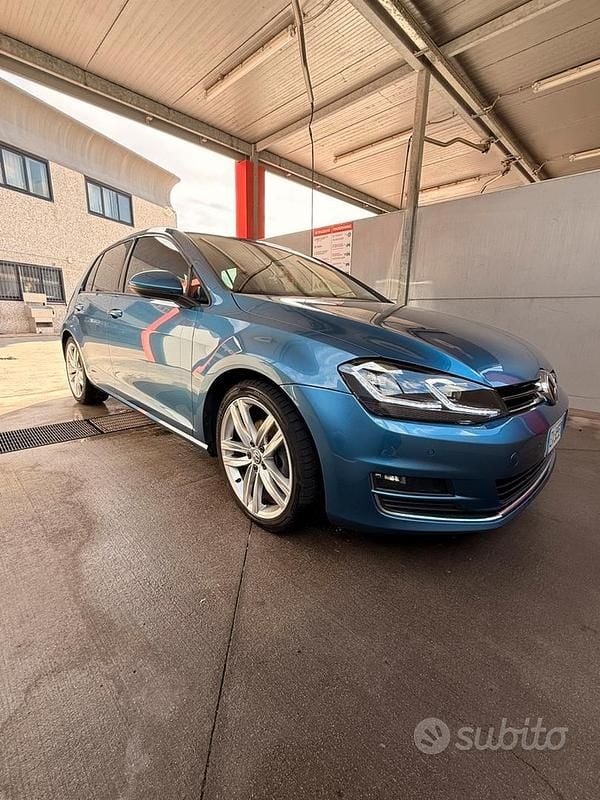 Usata VW Golf VII Highline 150 CV (110 kW) 2014 Blu Berlina