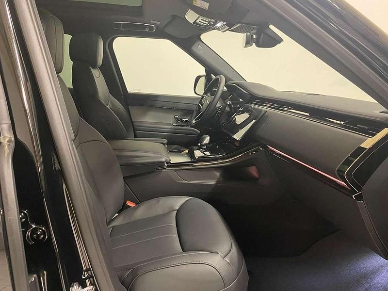 Usata Land Rover Range Rover Sport SE Dynamic 249 CV (183 kW) 2025 Nero SUV