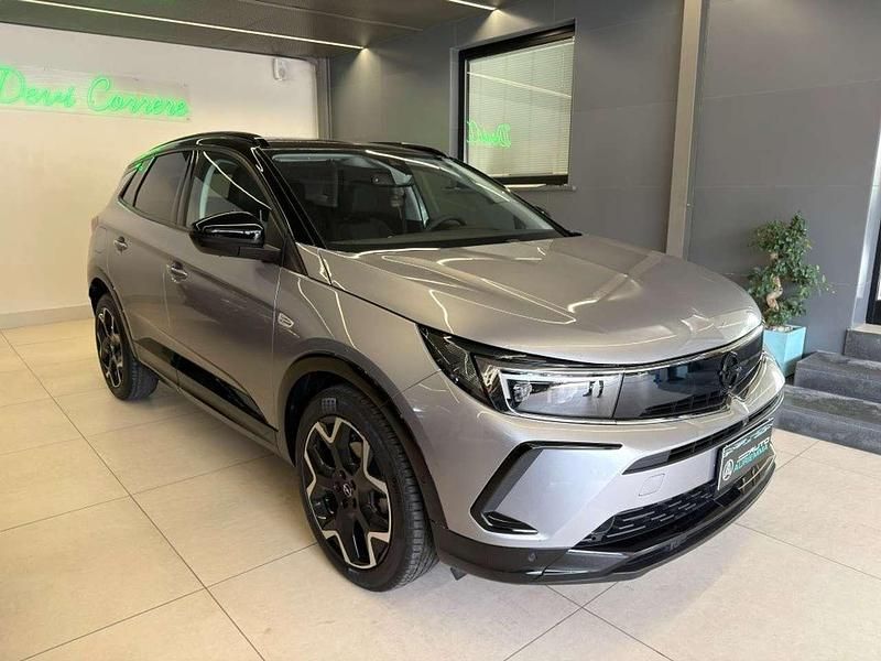 Usata Opel Grandland X Ultimate 131 CV (96 kW) 2024 Grigio SUV