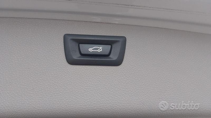 Usata BMW 320 150 CV (110 kW) 2017 Grigio Station wagon