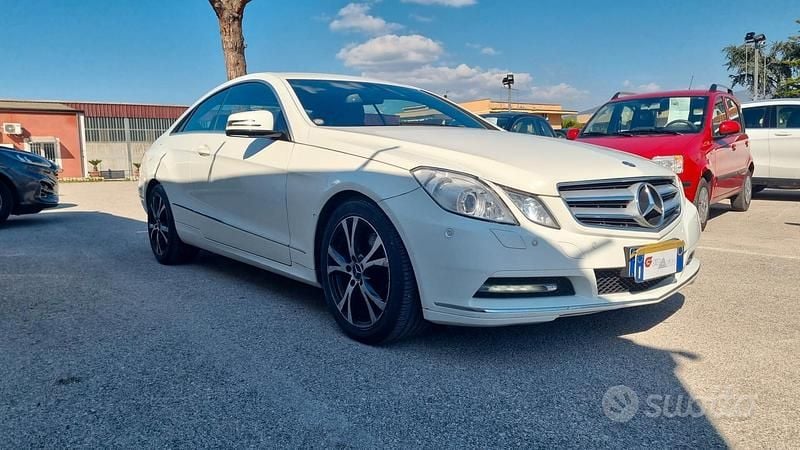 Occasion Mercedes E220 170 ch (125 kW) 2012 Blanc Coupé