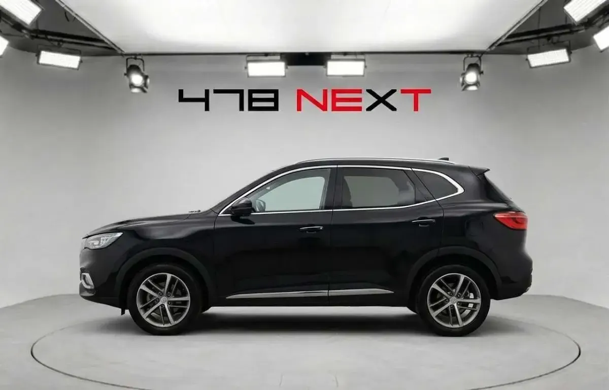 Usata MG EHS Luxury 258 CV (189 kW) 2023 Nero SUV