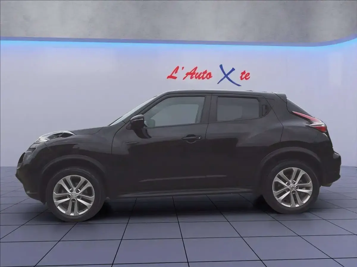 Usata Nissan Juke Acenta 110 CV (80 kW) 2015 Nero metallizzato SUV