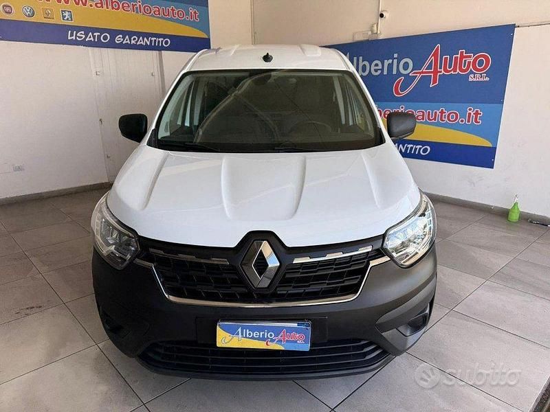 Usata Renault Kangoo 95 CV (69 kW) 2022 Bianco Monovolume