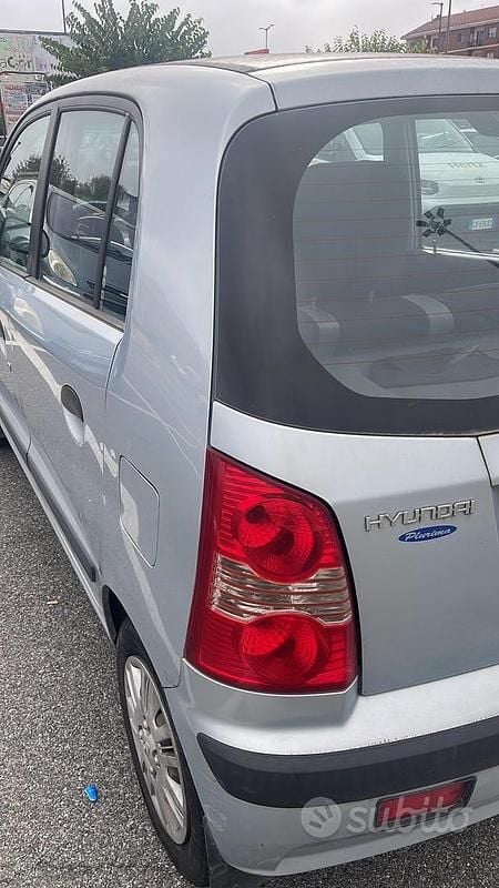 Usata Hyundai Atos Comfort 59 CV (43 kW) 2007 Blu Utilitaria
