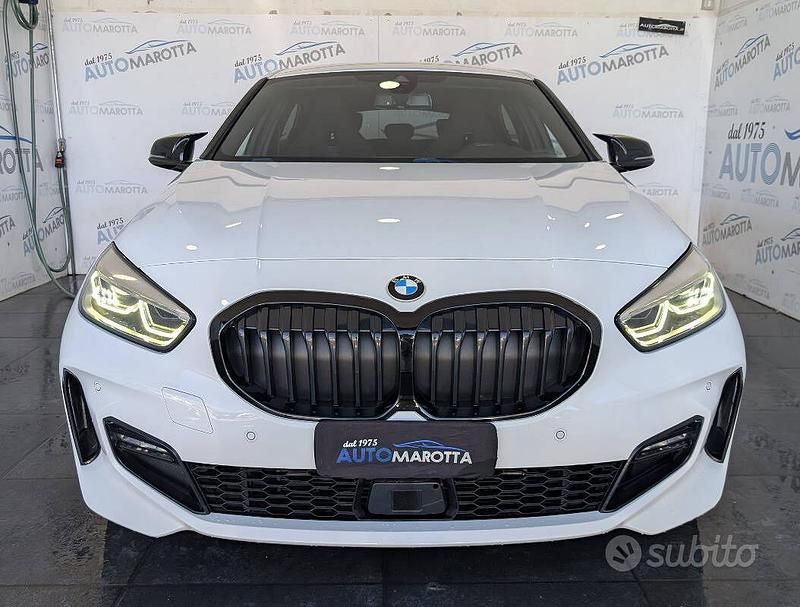 Usata BMW 118 M Sport 150 CV (110 kW) 2021 Alpine white Utilitaria