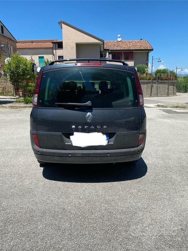 Usata Renault Espace Initiale 175 CV (128 kW) 2014 Grigio Monovolume