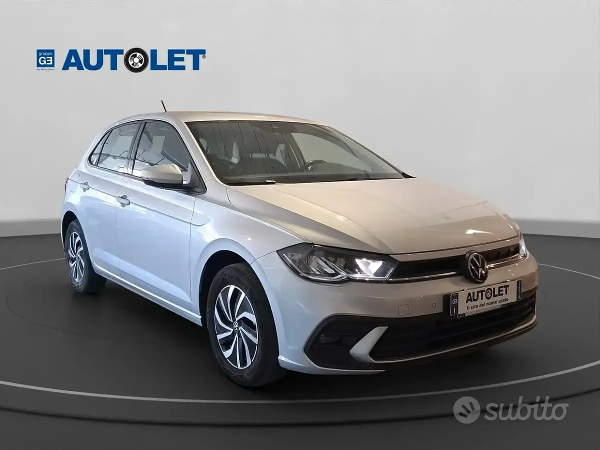 Usata VW Polo Style 95 CV (69 kW) 2023 Grigio Utilitaria