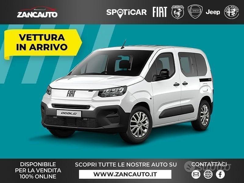 Bianco Nuova 2025 Fiat Doblò S Monovolume | 23.900 € - Immagine 1/4