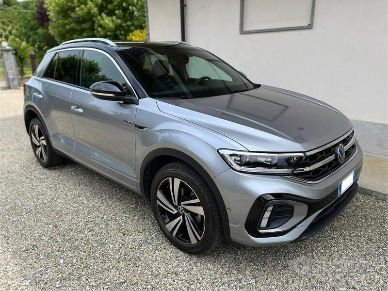 Usata VW T-Roc R-line 150 CV (110 kW) 2023 SUV