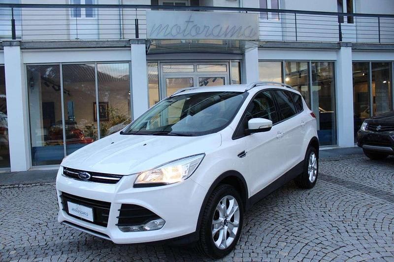Usata Ford Kuga Titanium 150 CV (110 kW) 2015 Bianco SUV