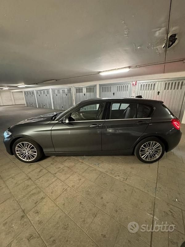 Usata BMW 118 Comfort Edition 150 CV (110 kW) 2019 Grigio Utilitaria