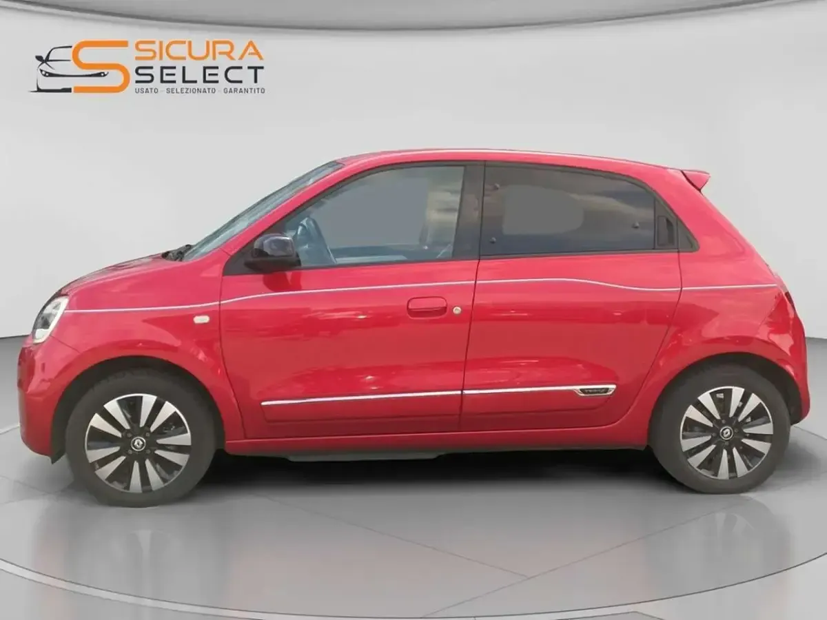 Usata Renault Twingo Techno 30 kW (42 CV) 2022 Rosso Utilitaria