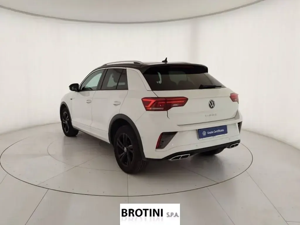 Usata VW T-Roc R-line 150 CV (110 kW) 2023 Bianco metallizzato SUV