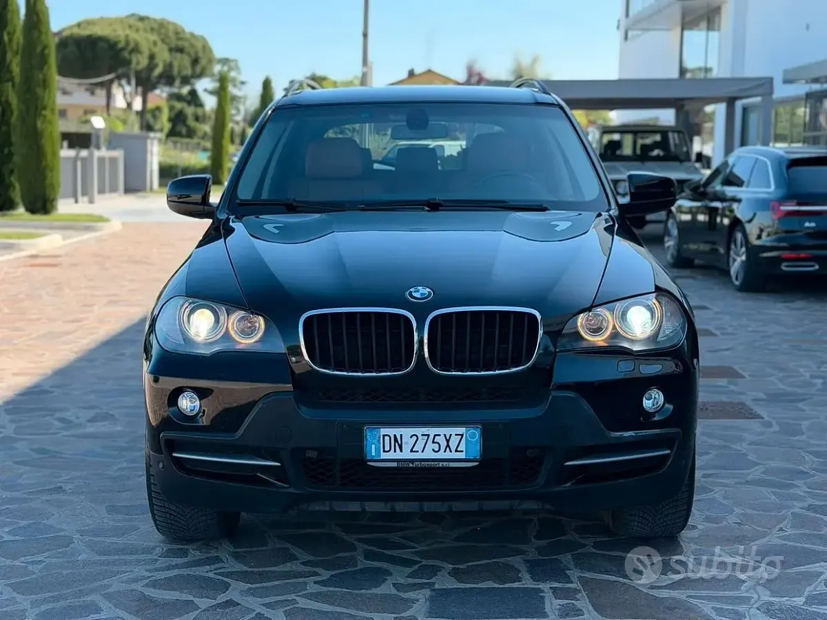 Usata BMW X5 Efficient Dynamics 235 CV (172 kW) 2008 Nero SUV