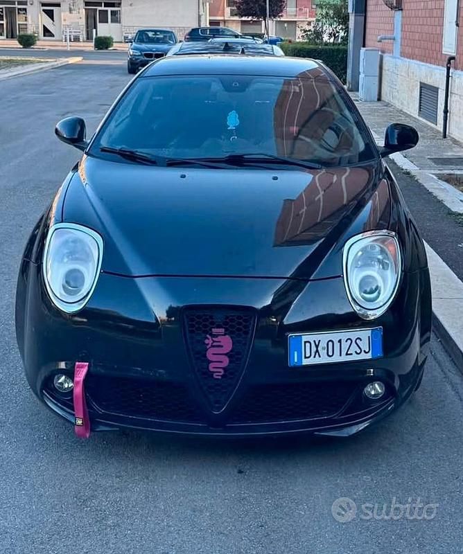 Nero Usata 2009 Alfa Romeo MiTo Distinctive Due volumi | 4000 € (Buon prezzo) - Immagine 1/4