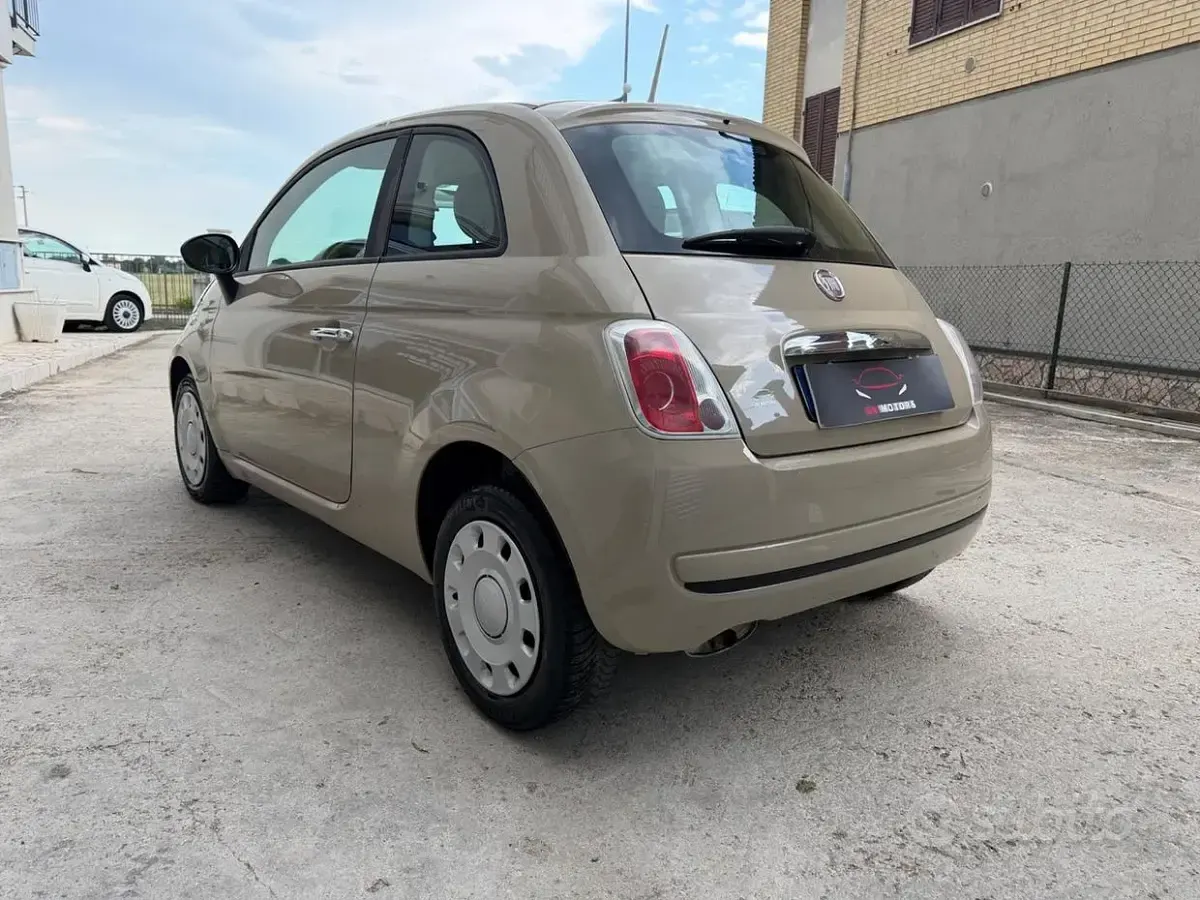 Usata Fiat 500 69 CV (50 kW) 2013 Beige Berlina