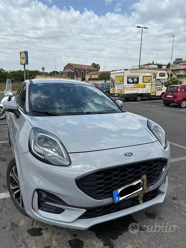 Usata Ford Puma ST-Line 2021 Grigio SUV