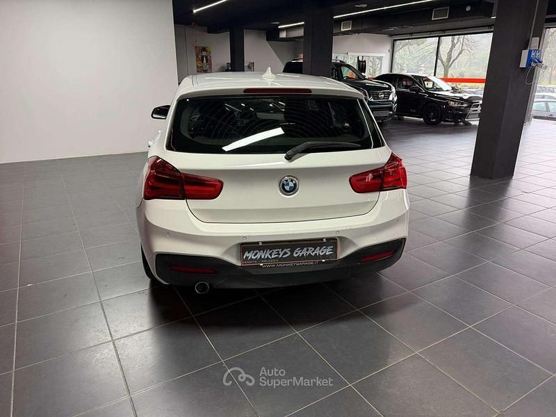 Begagnad BMW 118 Sport Line 150 HK (110 kW) 2016 Vit Halvkombi