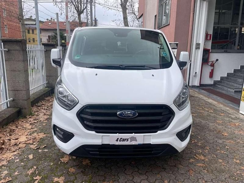 Usata Ford Transit Custom Trend 131 CV (96 kW) 2022 Bianco Station wagon