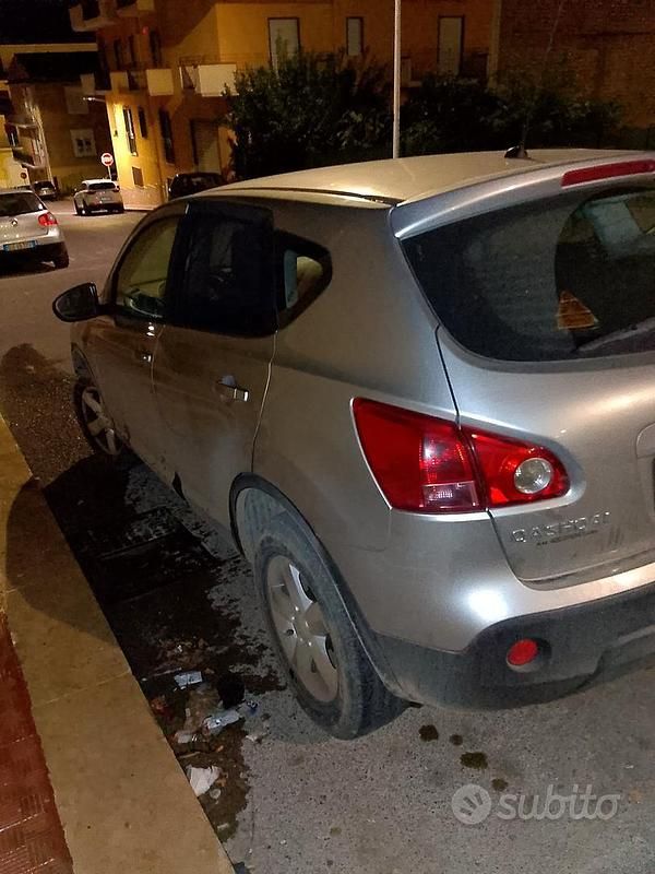 Usata Nissan Qashqai 2008 Grigio SUV