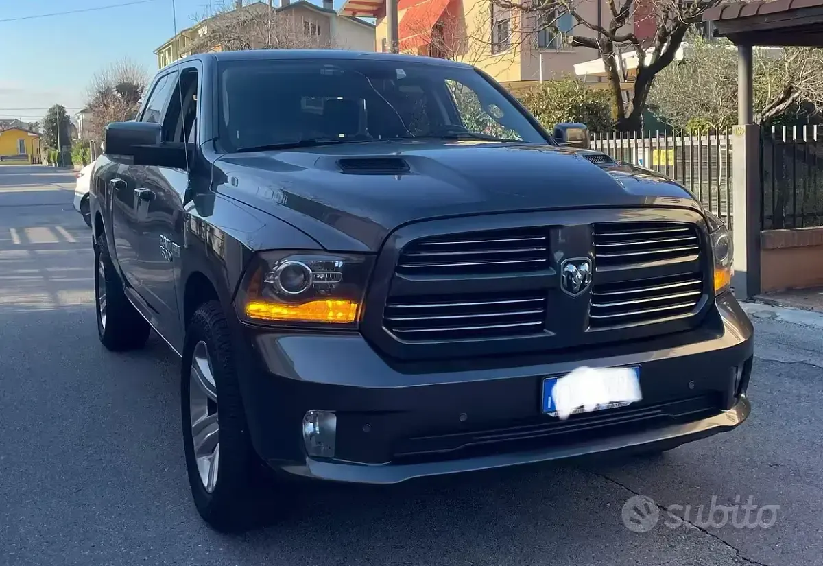 Usata RAM 1500 2016 Grigio Pick-up