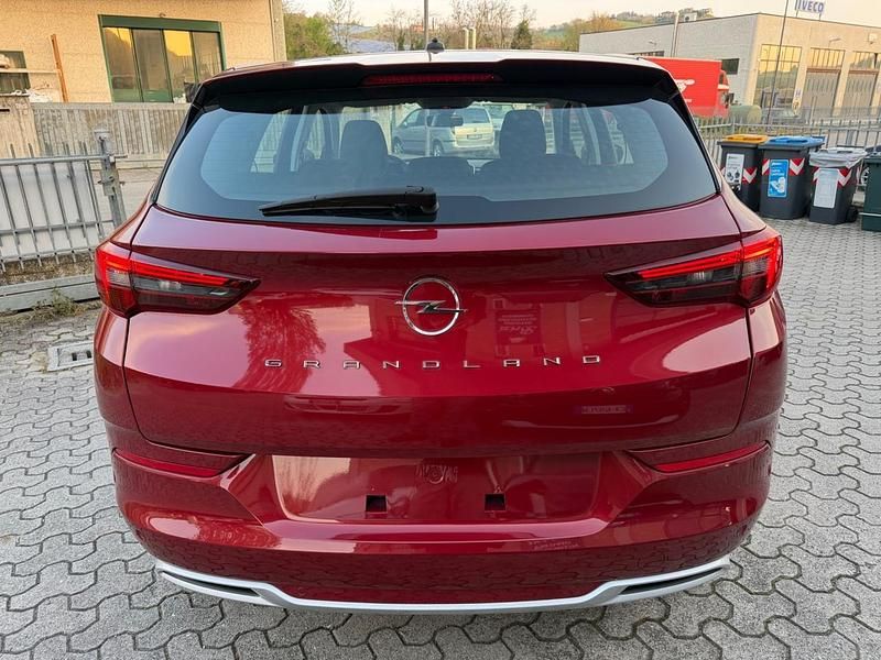 Usata Opel Grandland X Edition 131 CV (96 kW) 2024 Rosso SUV