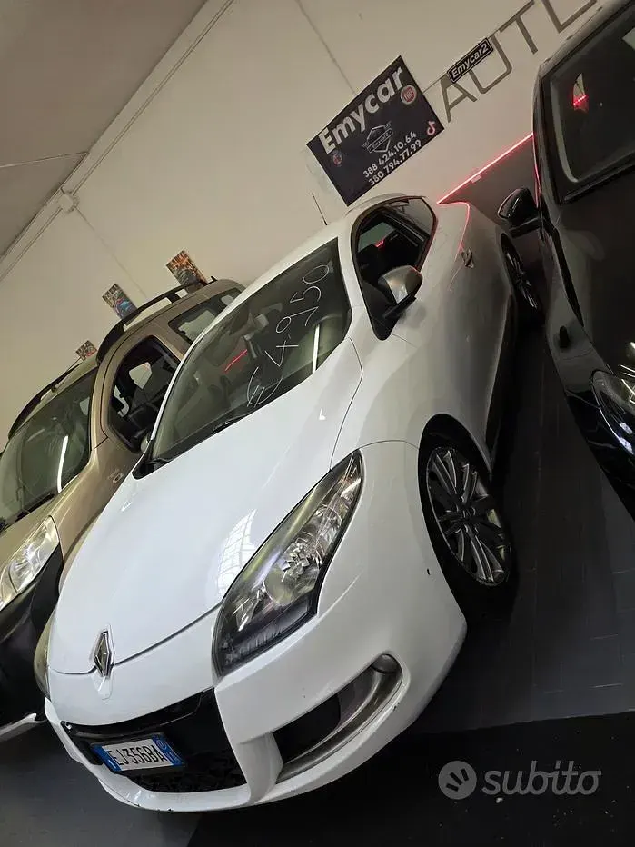 Usata Renault Mégane Coupé GT 110 CV (80 kW) 2011 Bianco Coupé