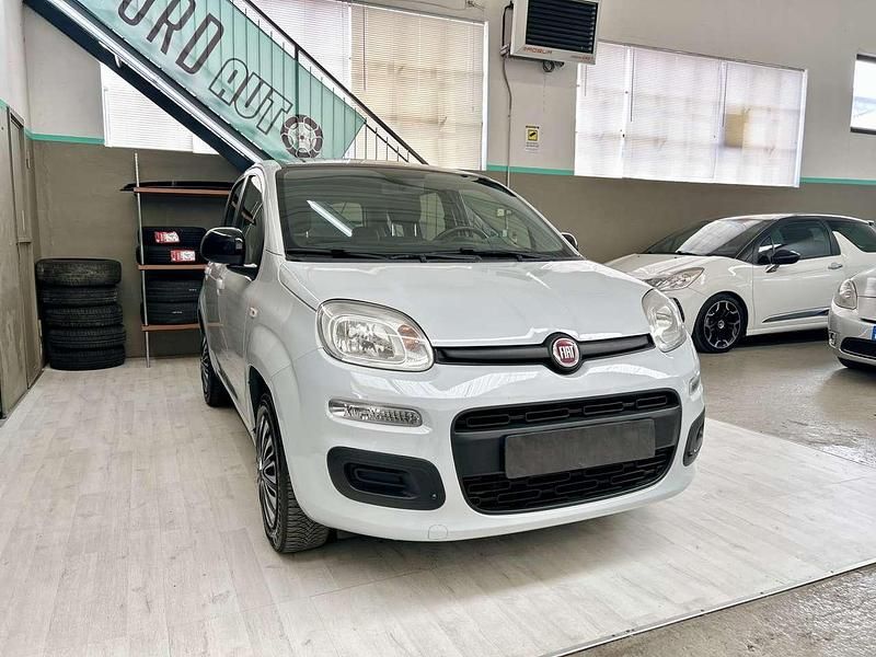 Usata Fiat Panda 69 CV (50 kW) 2019 Grigio Utilitaria