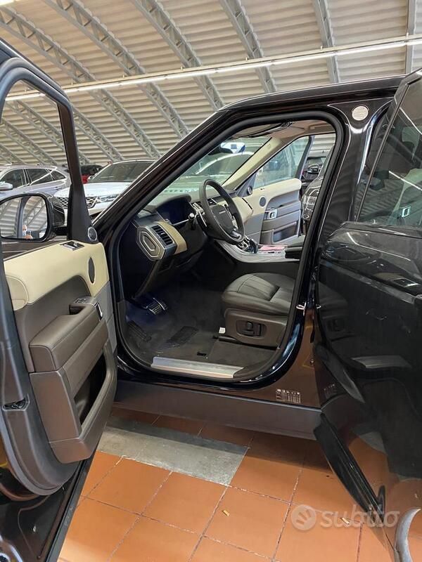 Usata Land Rover Range Rover Sport 400 CV (294 kW) 2021 Nero SUV