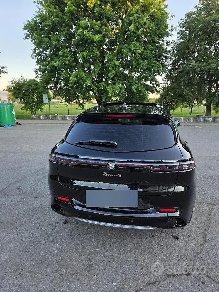 Usata Alfa Romeo Tonale 131 CV (96 kW) 2024 Nero SUV