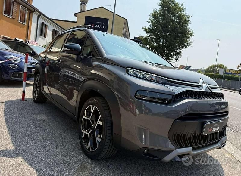 Grigio Usata 2024 Citroën C3 Aircross PureTech SUV | 15.900 € (Buon prezzo) - Immagine 1/4
