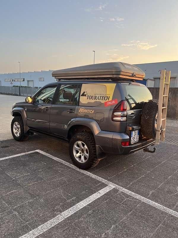 Usata Toyota Land Cruiser Prado 173 CV (127 kW) 2007 Blu/azzurro SUV