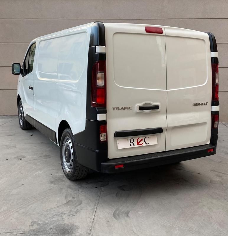 Usata Renault Trafic 121 CV (88 kW) 2019 Bianco Monovolume