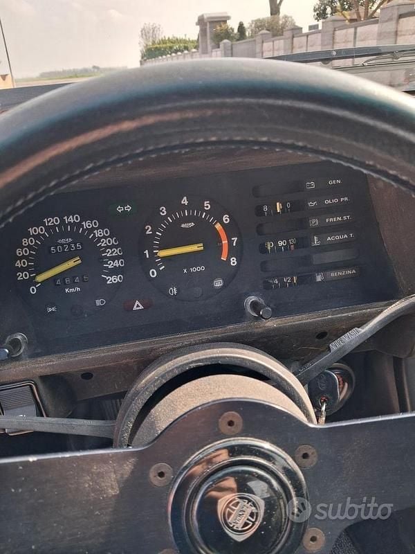 Usata Lancia Beta 135 CV (99 kW) 1982 Rosso Cabrio