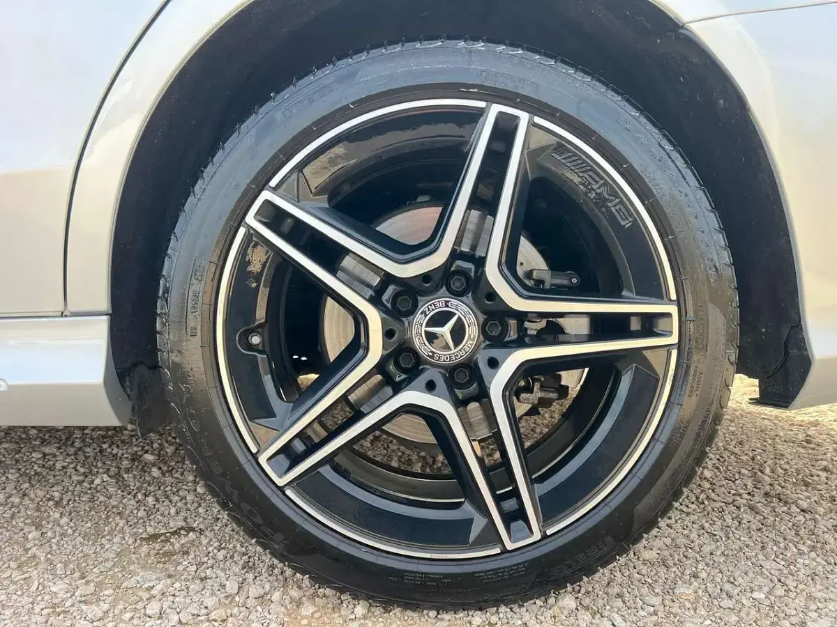 Usata Mercedes C220 Premium 194 CV (142 kW) 2019 Argento Berlina